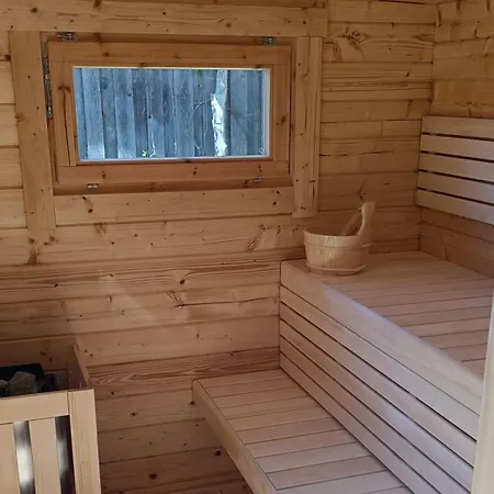 Jagdhaus- Am Skigebiet Mit Sauna *
